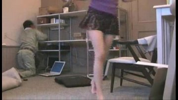 segretaria perversa espone figa davanti lavoratore