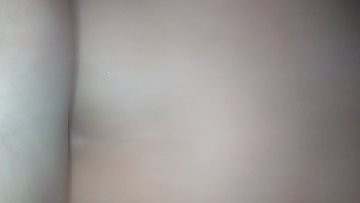 Intrigante Nina piacere della serra